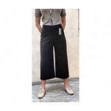Cropped Woman Trousers
